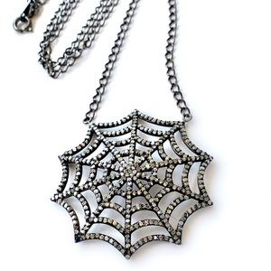 Necklace W/Diamond Chips 🕸 Spider Web